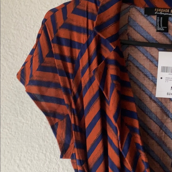 Dress - Picture 4 of 12